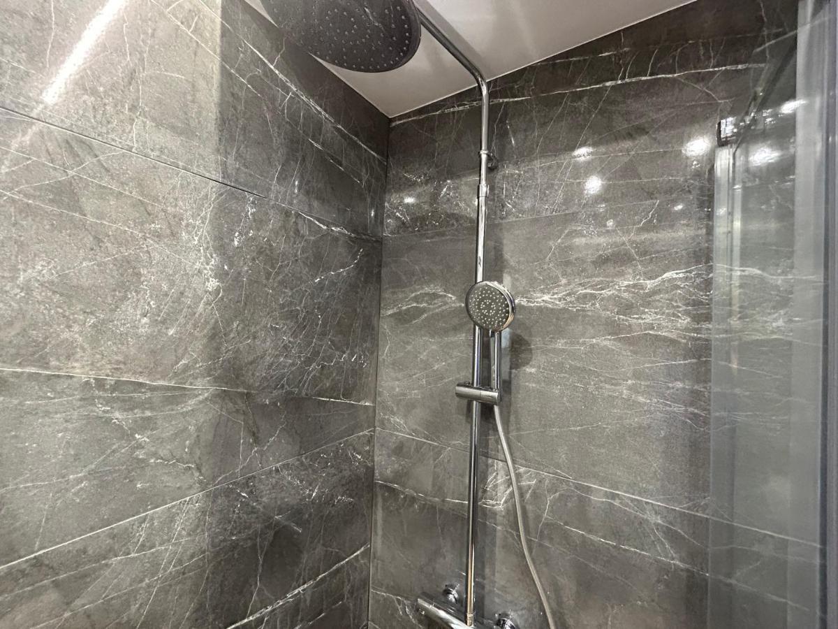Port Twins Suites No1 Pireo Esterno foto