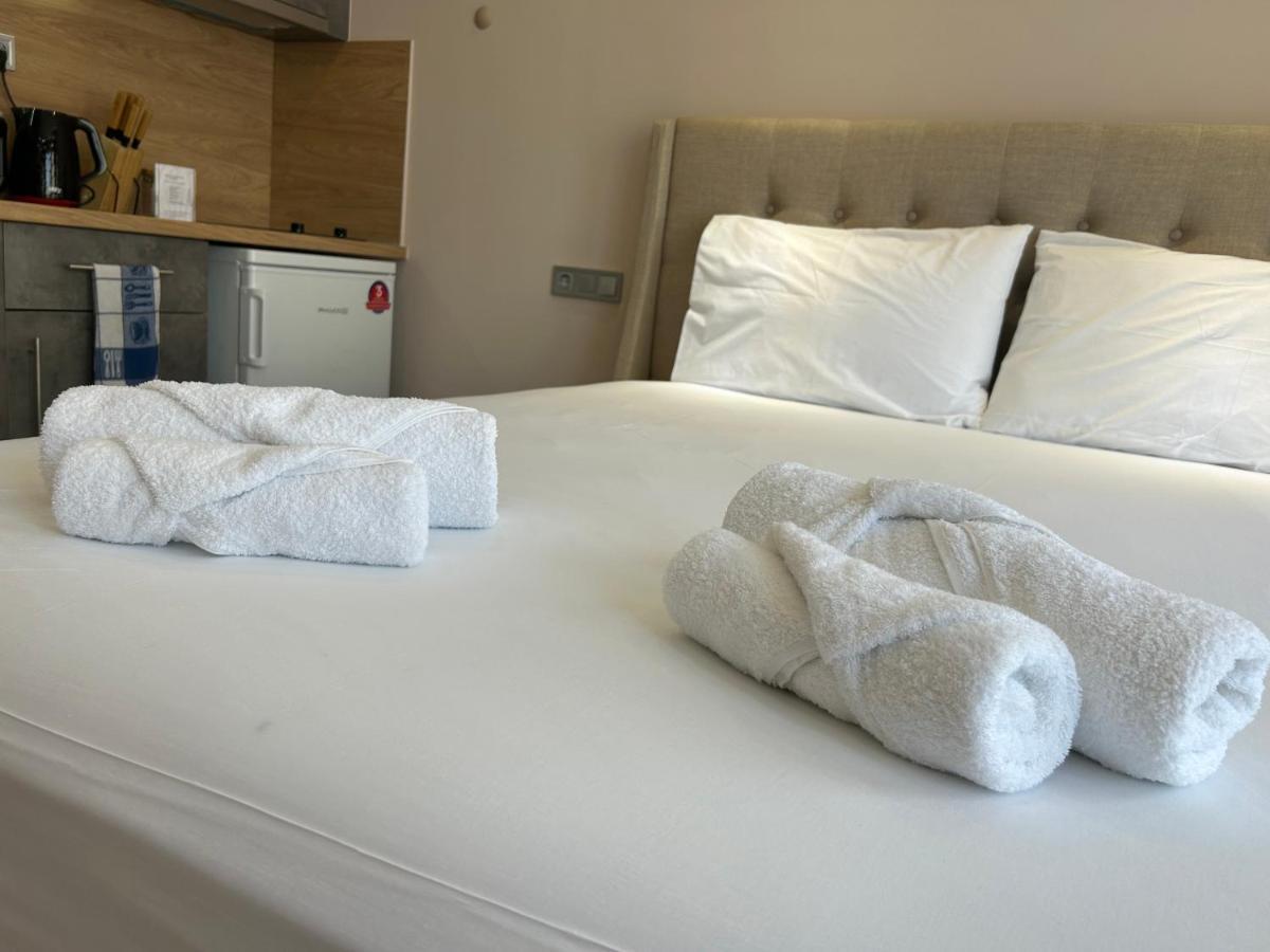 Port Twins Suites No1 Pireo Esterno foto