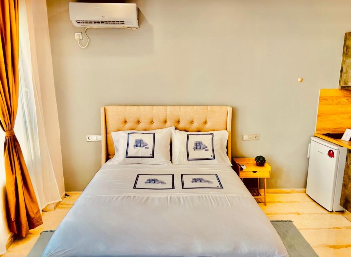 Port Twins Suites No1 Pireo Esterno foto