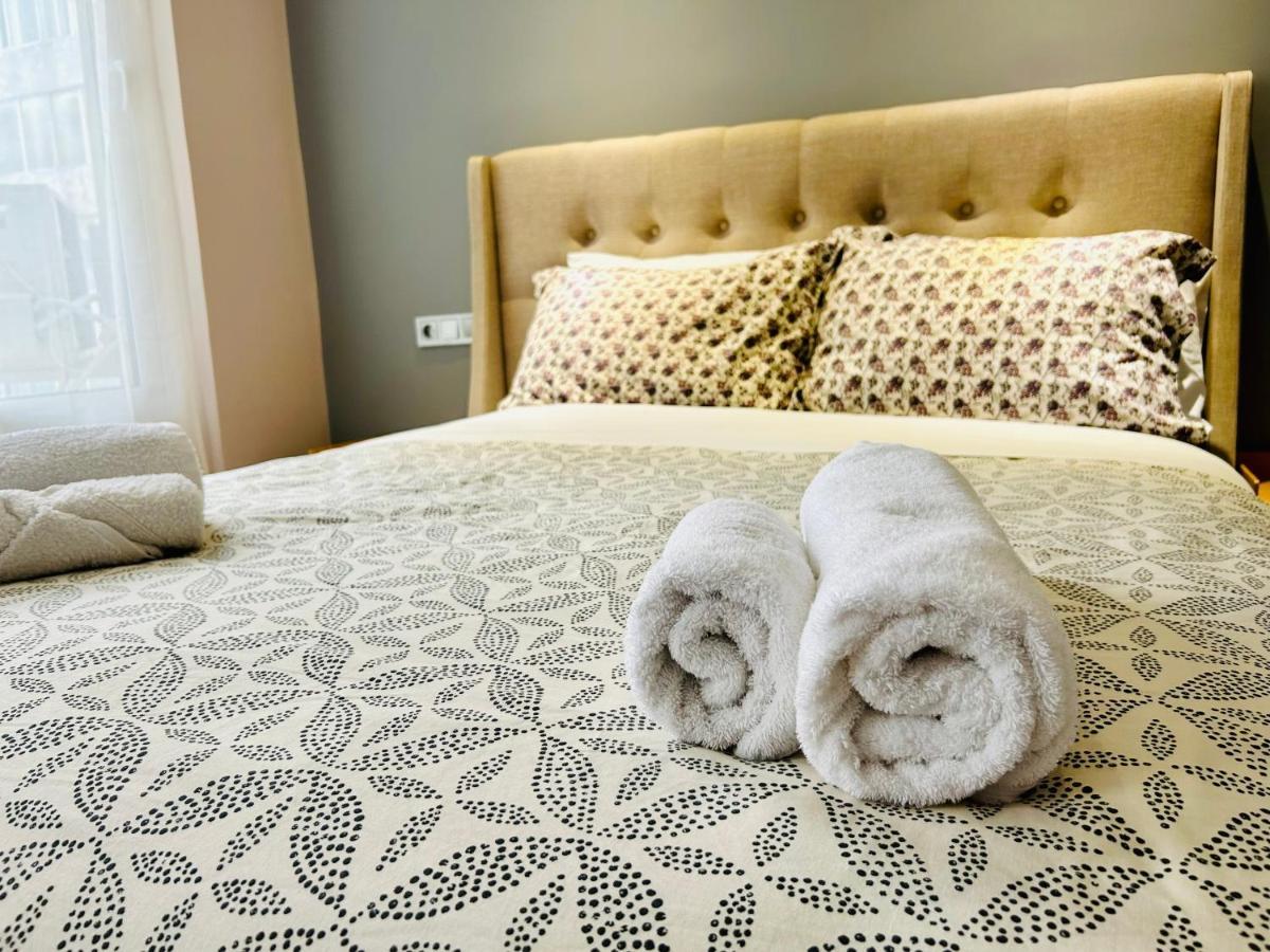 Port Twins Suites No1 Pireo Esterno foto